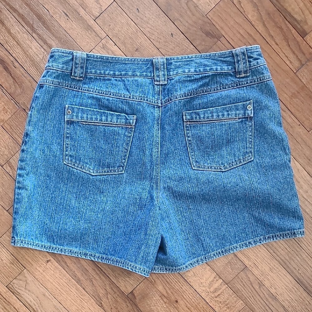 Sonoma Blue Jean Shorts Sz 14